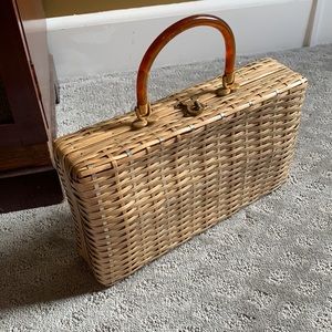 Vintage summer woven bag with resin handle